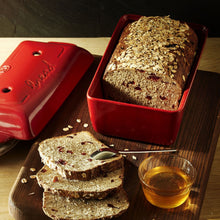 Load image into Gallery viewer, Emile Henry Bread Loaf Baker Small Red 1.8 litres
