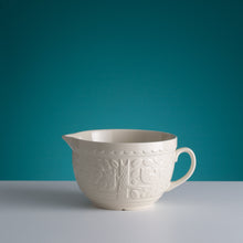 Load image into Gallery viewer, Mason Cash In The Forest Batter Bowl 2 Litre Owl Cream
