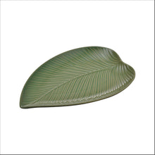 Load image into Gallery viewer, Mason Cash In the Forest Leaf Platter - Small
