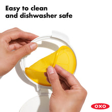 Load image into Gallery viewer, OXO Good Grips Cut &amp; Keep Silicone Lemon Saver
