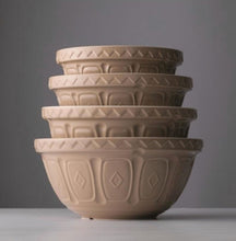 Load image into Gallery viewer, Mason Cash Original Cane Mixing Bowl Set
